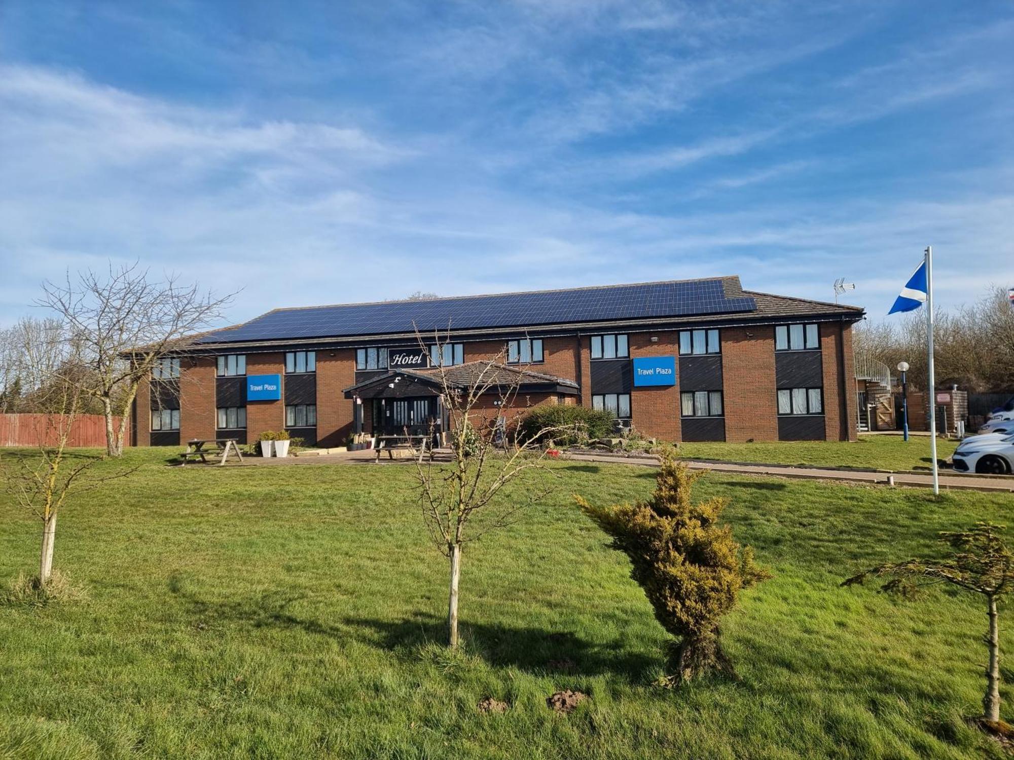 โรงแรมทราเวล พลาซา Desborough ภายนอก รูปภาพ