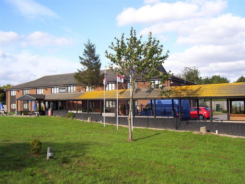 โรงแรมทราเวล พลาซา Desborough ภายนอก รูปภาพ